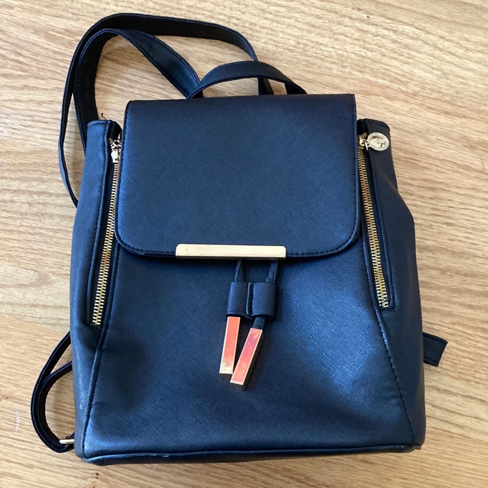 Expandable Backpack Purse Black
with Gold Accents
